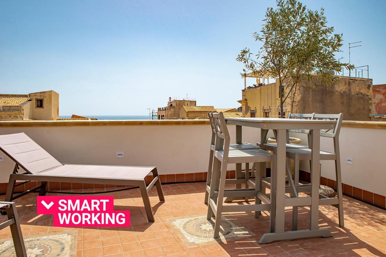La Terrazza Sul Vicolo Della Giudecca By Wonderful Italy Leilighet Syracuse Eksteriør bilde